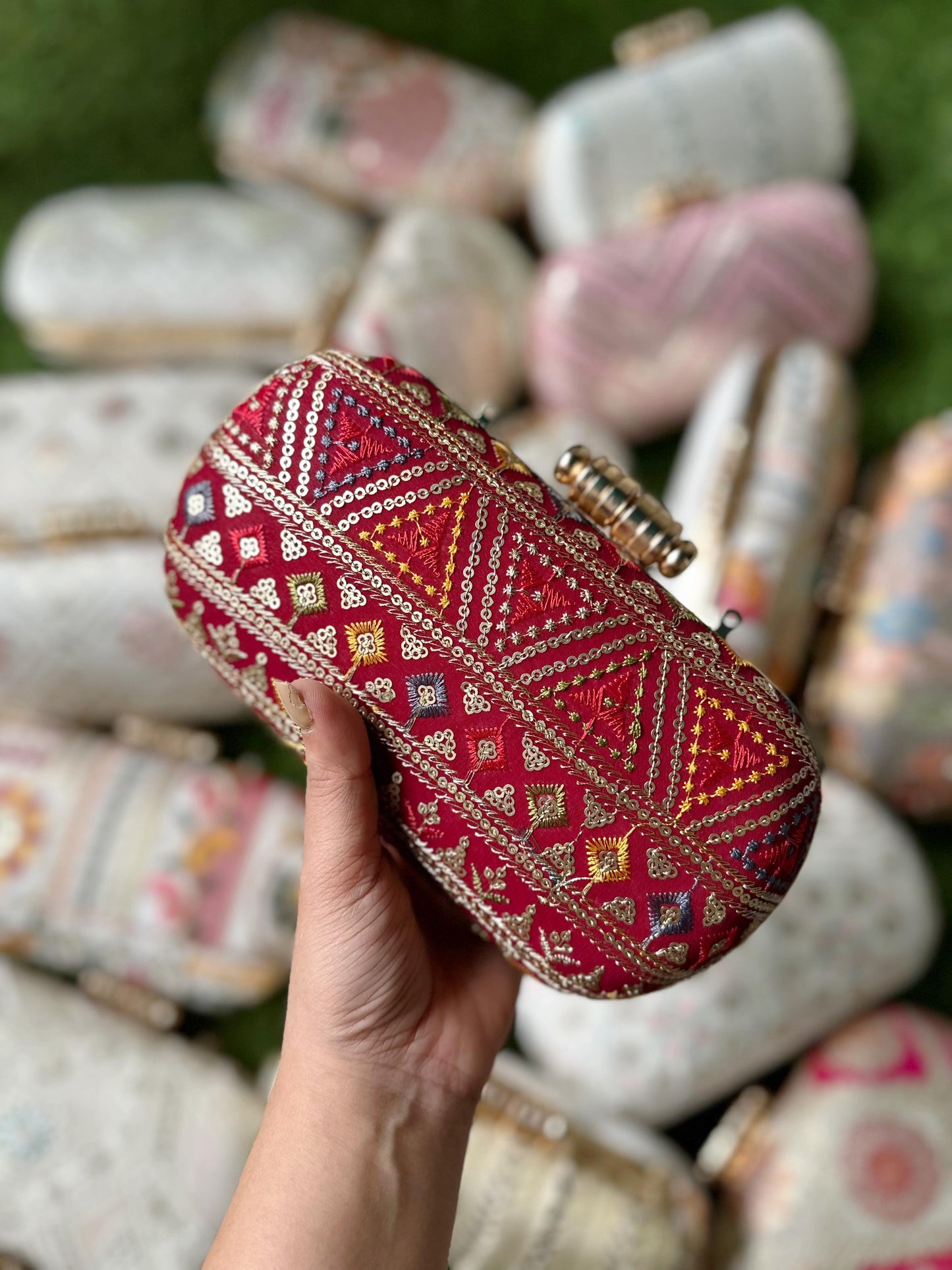 Chikankari capsule clutch