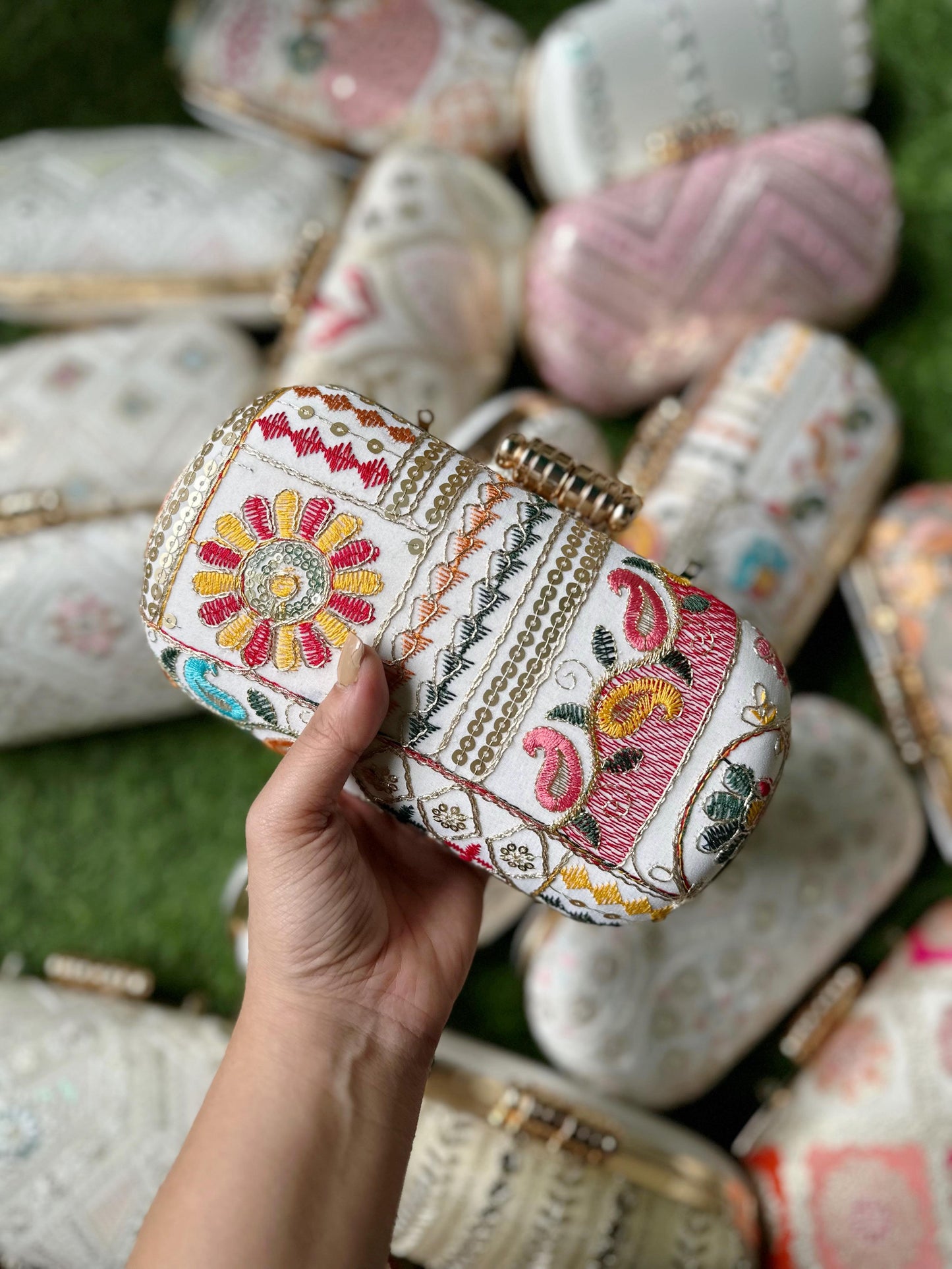 Chikankari capsule clutch