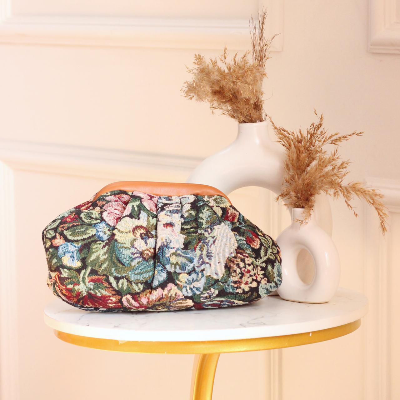 Jacquard Vintage CLOUD bag - Red Wonder