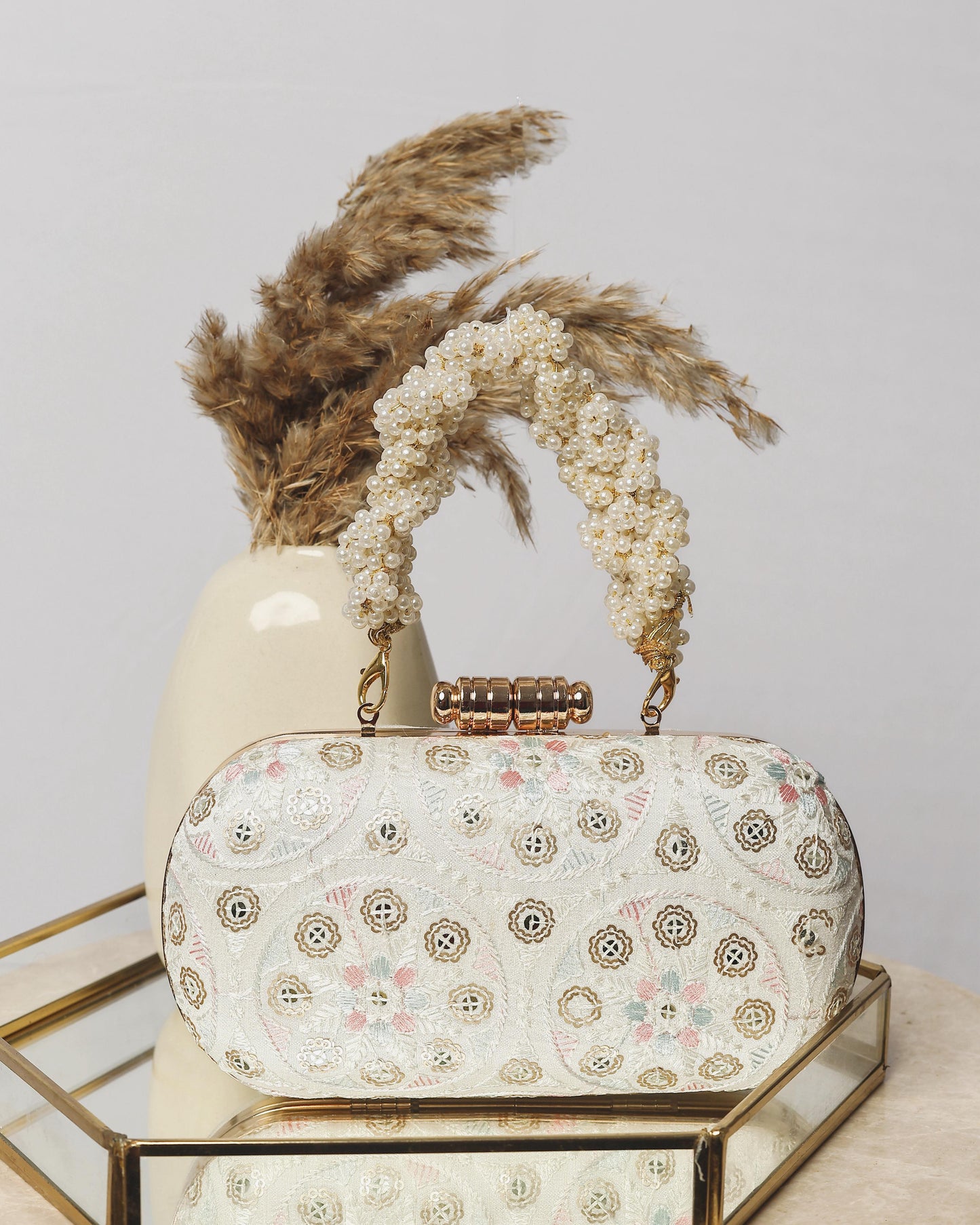 Chikankari capsule clutch