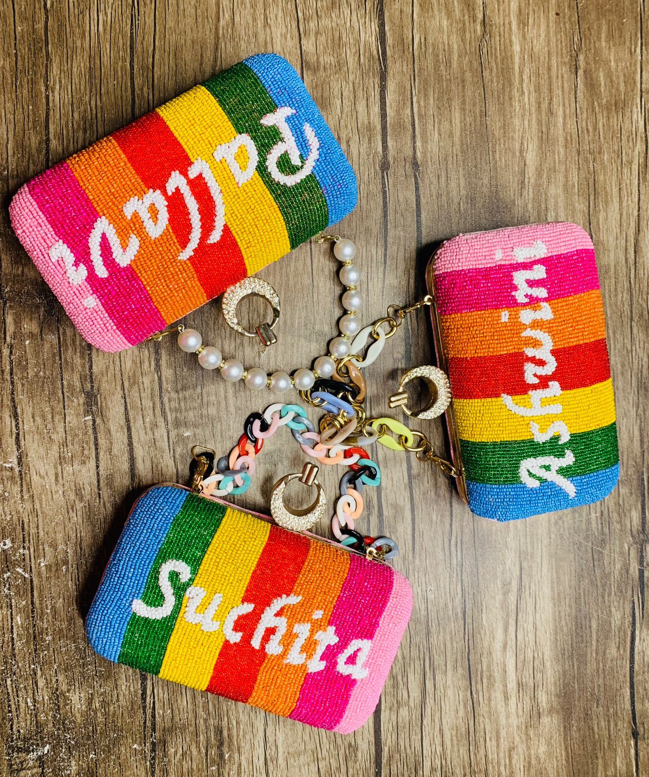Multicolor beadwork clutch with customization