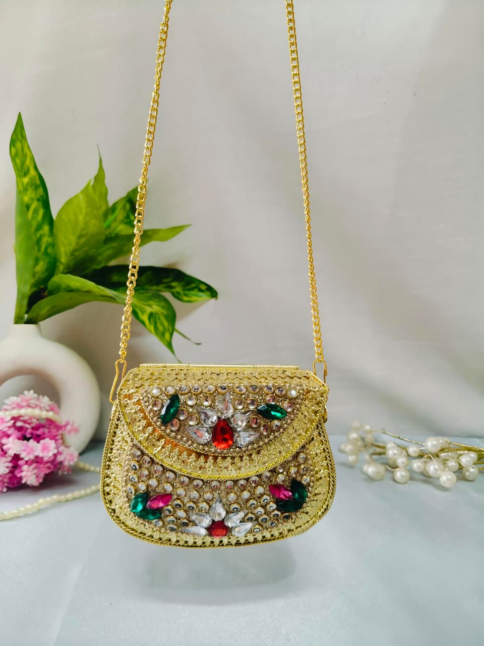 MINI kundan work brass clutch