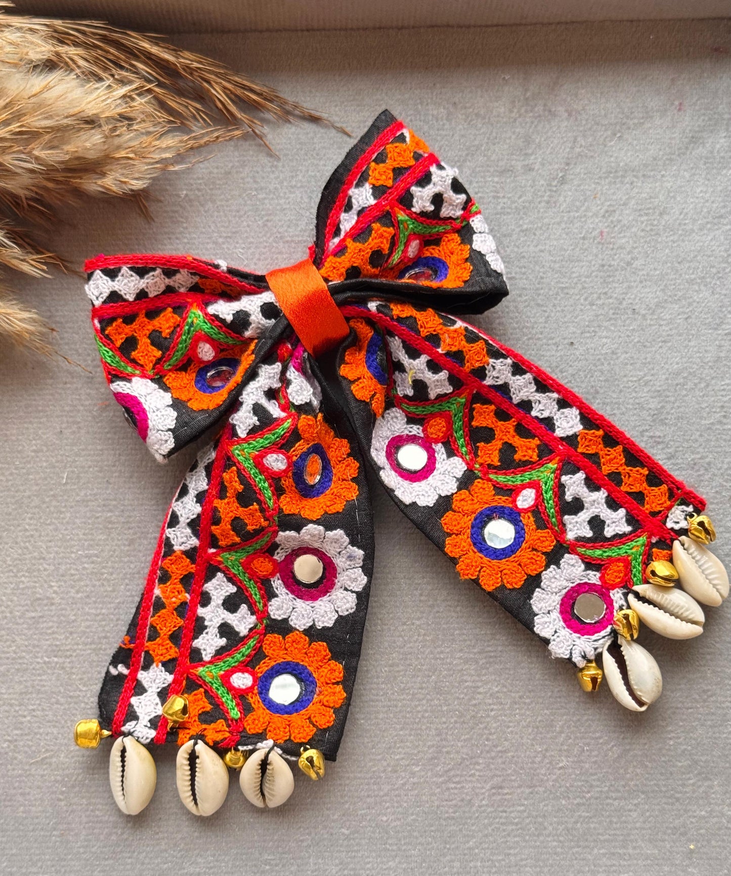Handcrafted Hair Bow Clips - Garba & Dandiya nights special
