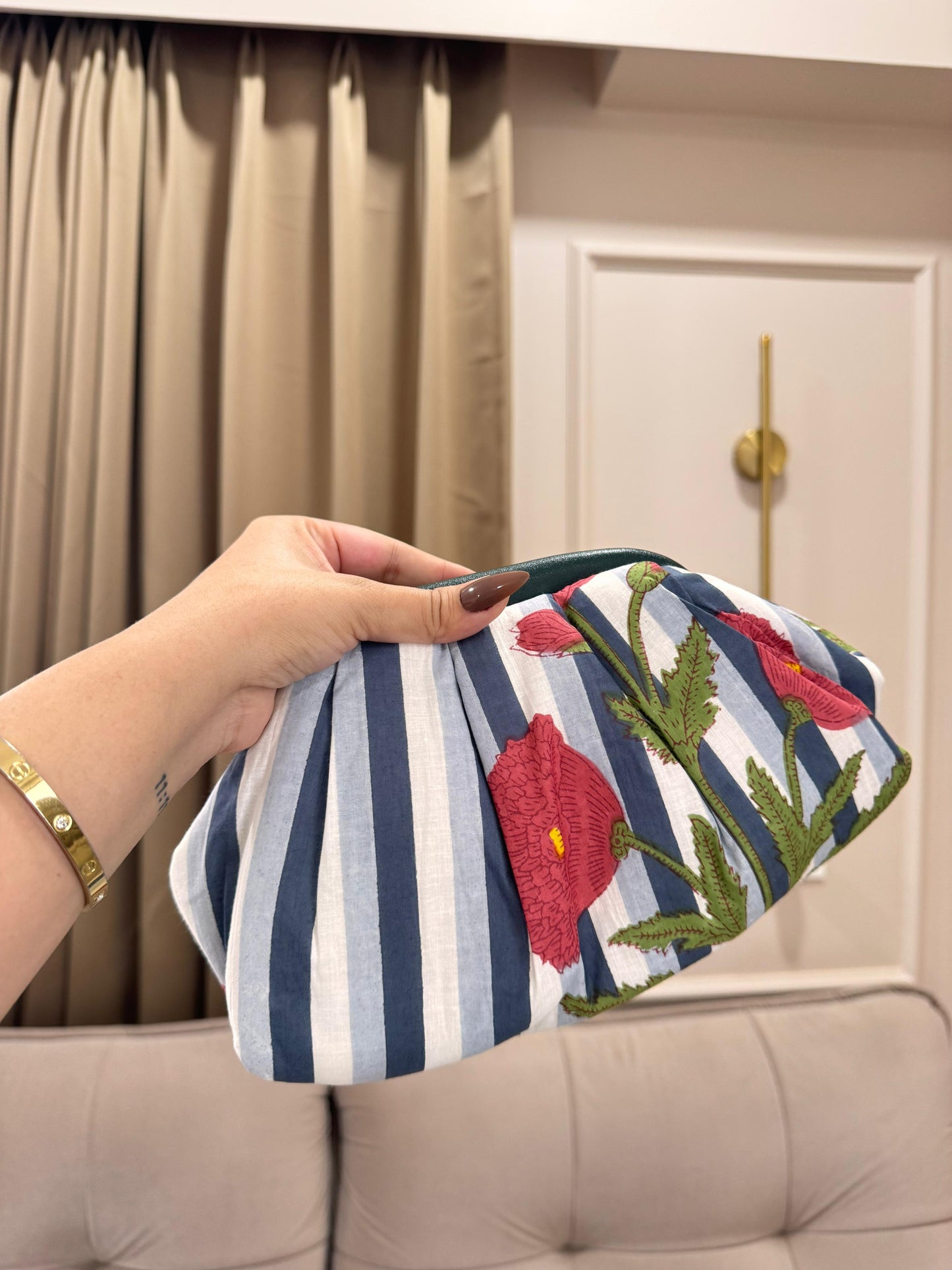 PopArt Print Jungle Reverie Cloud Bag - Stripes