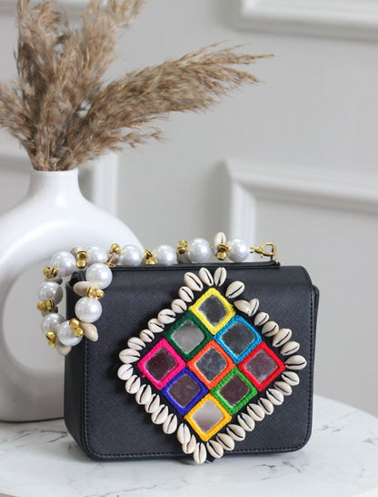 MACRO BAGS WITH MULTI MIRROR & COWRIE