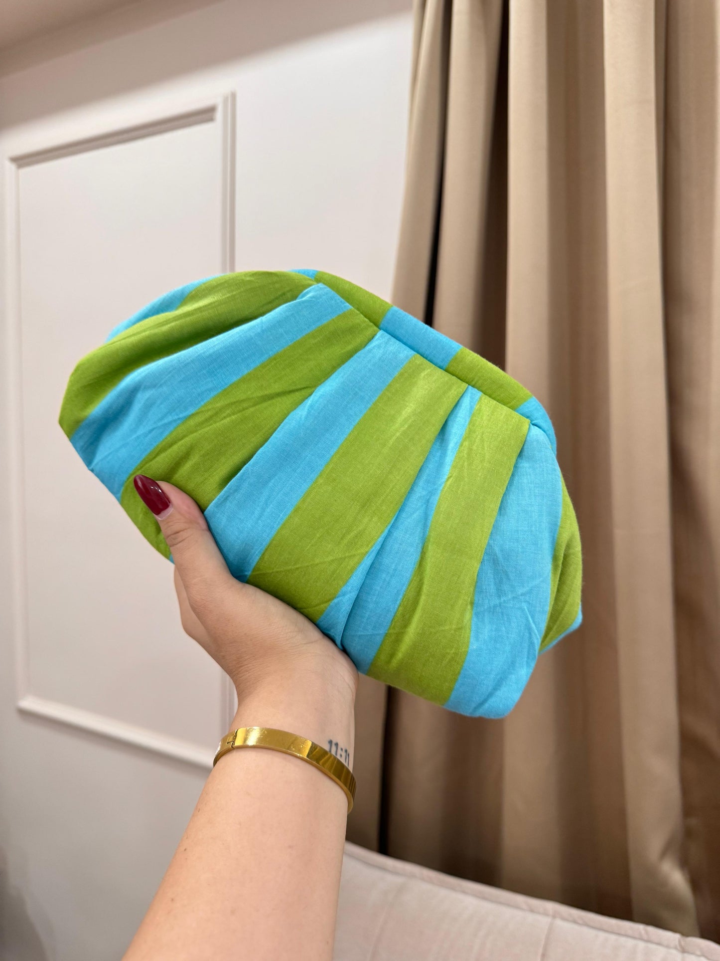 Candy Pop Stripes Cloud Batua Bags