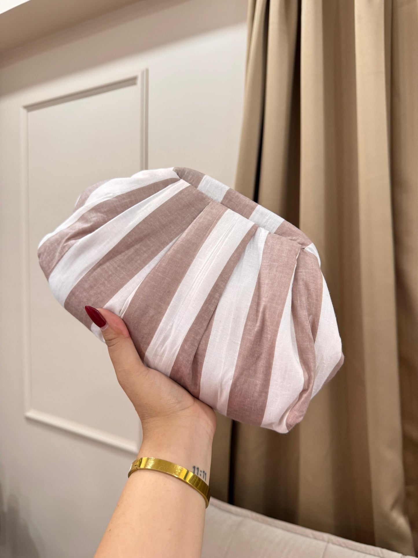 Candy Pop Stripes Cloud Batua Bags