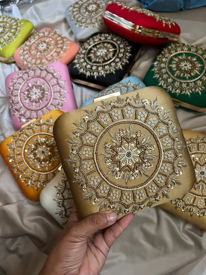 PREMIUM golden embroidery square clutch