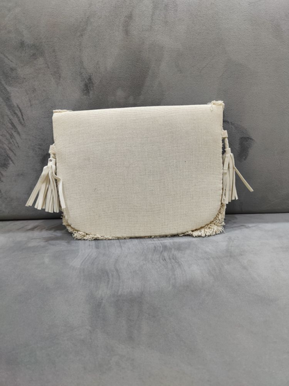 White boho bag with frill