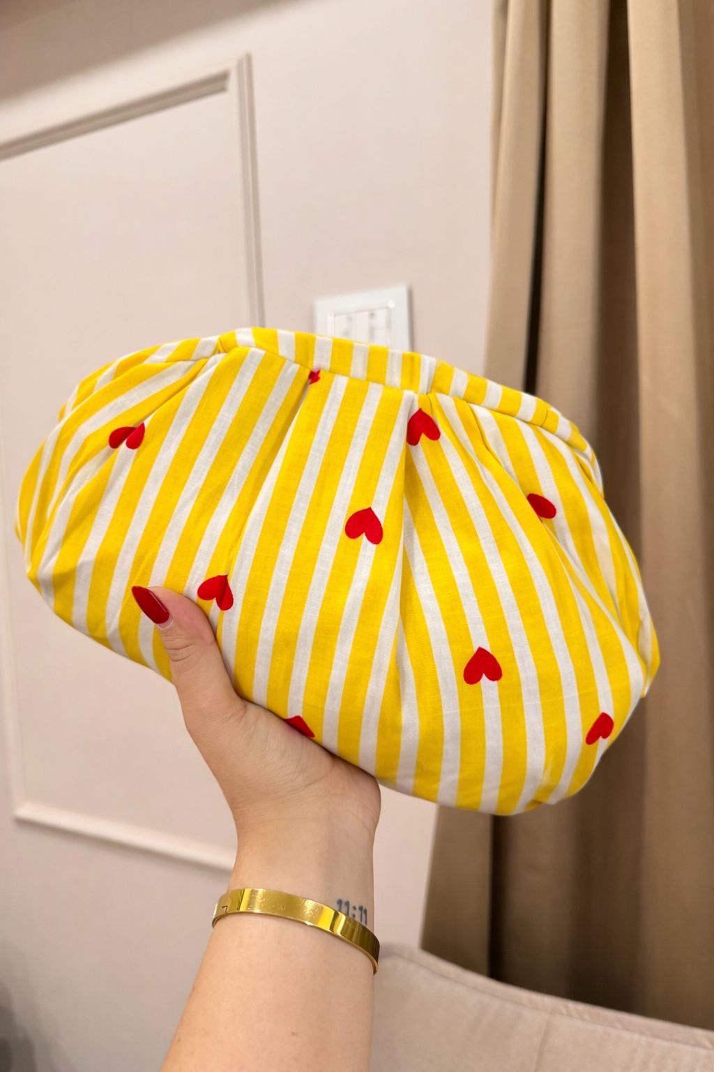 Candy Pop Cloud Batua Bags