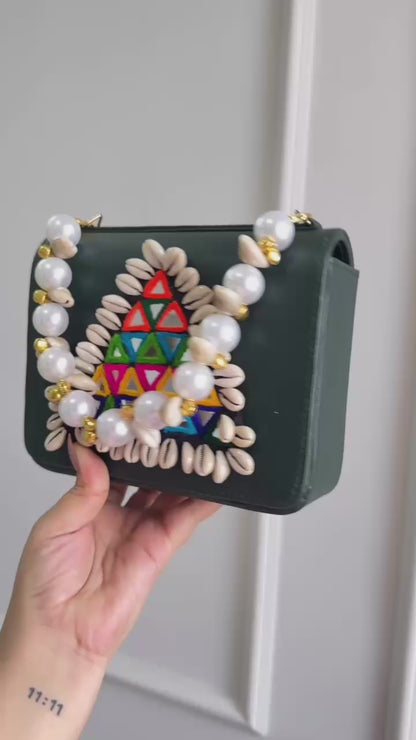 MACRO BAGS WITH MULTI MIRROR & COWRIE