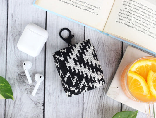 Clip On Airpods/earpods /earbuds cover- Arrow